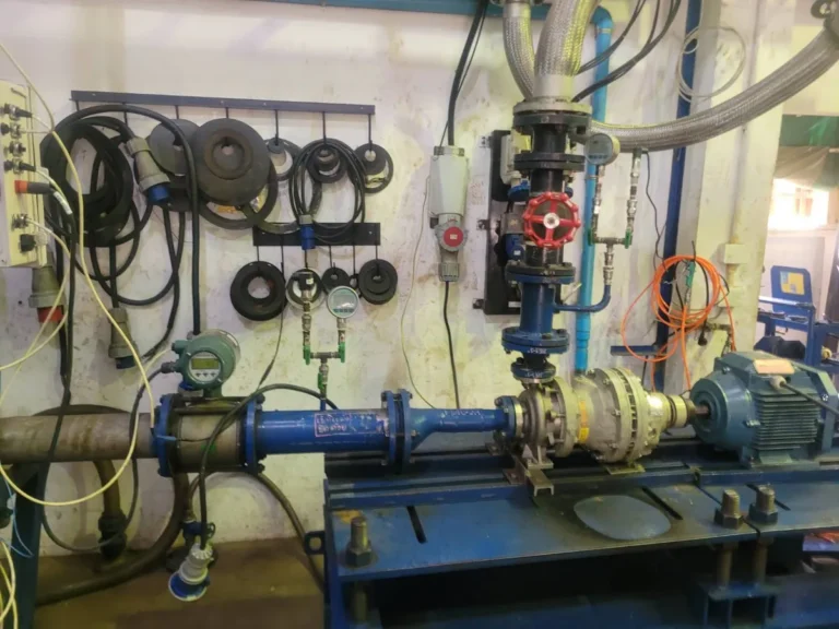 Magnetic drive pump on the Plant Equipment performance test bench